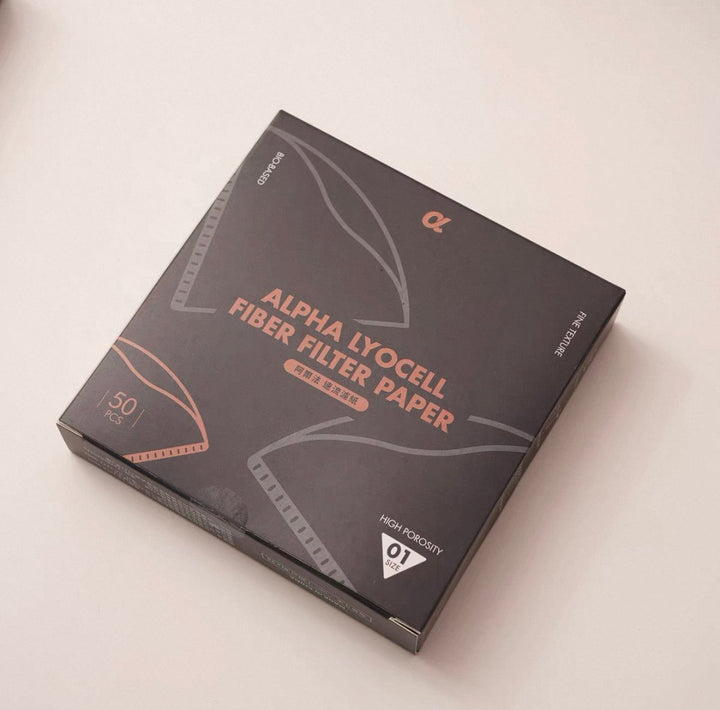 Alpha Lyocell V60 手沖咖啡濾紙包裝，包含50片高孔隙濾紙，適用於手沖咖啡，零紙味.