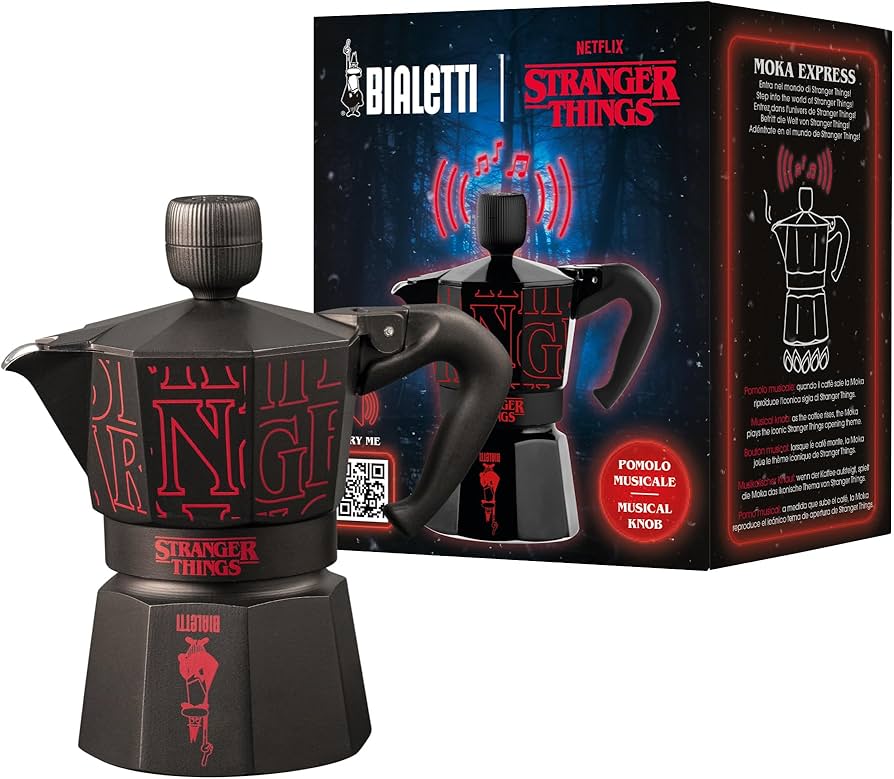 Bialetti x Stranger Things 聯名音樂摩卡壺 3杯份 130ml | 怪奇物語主題曲咕嚕壺 USB-C充電 經典黑紅配色 意大利Moka Express | 非電磁爐適用