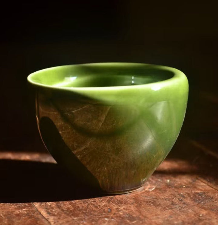 FAD Studio Liang Yi ceramic tasting cup with angled and round rims