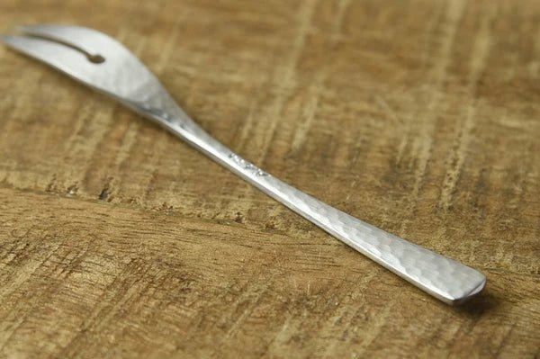SALUS Tsubame-Sanjo Nagomi hammered cutlery, coffee spoon and dessert fork