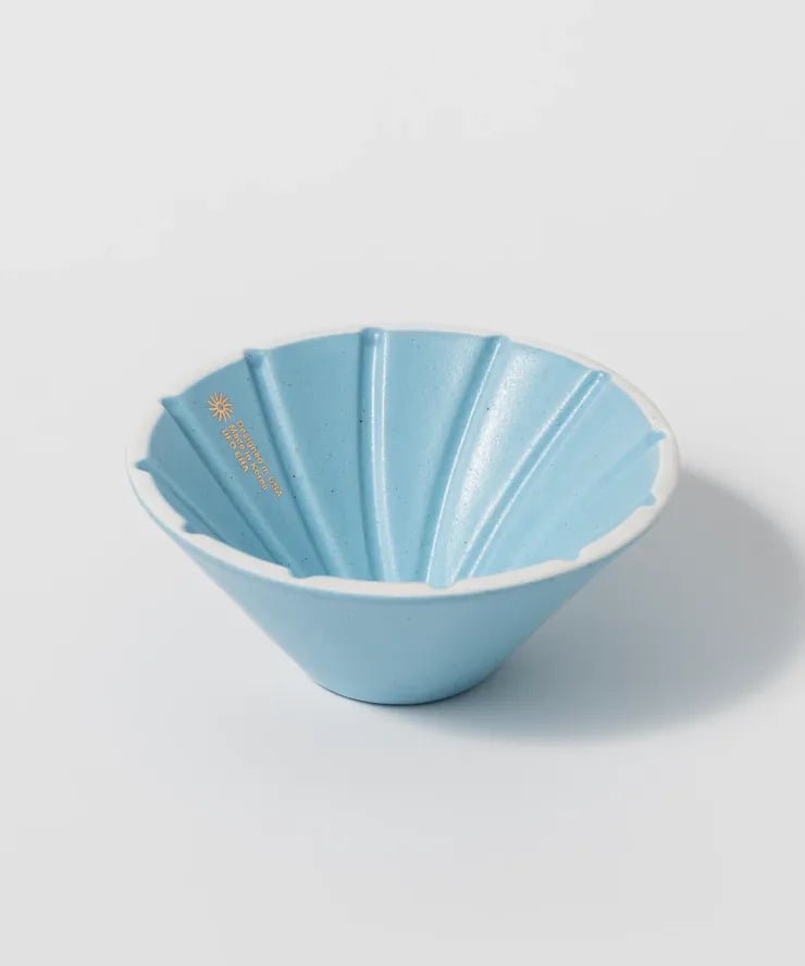 UFO dripper in Carolina Blue color, ceramic filter cup designed for perfect coffee extraction.