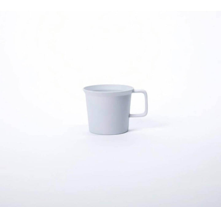 Japanese 1616/Arita TY Series coffee cup