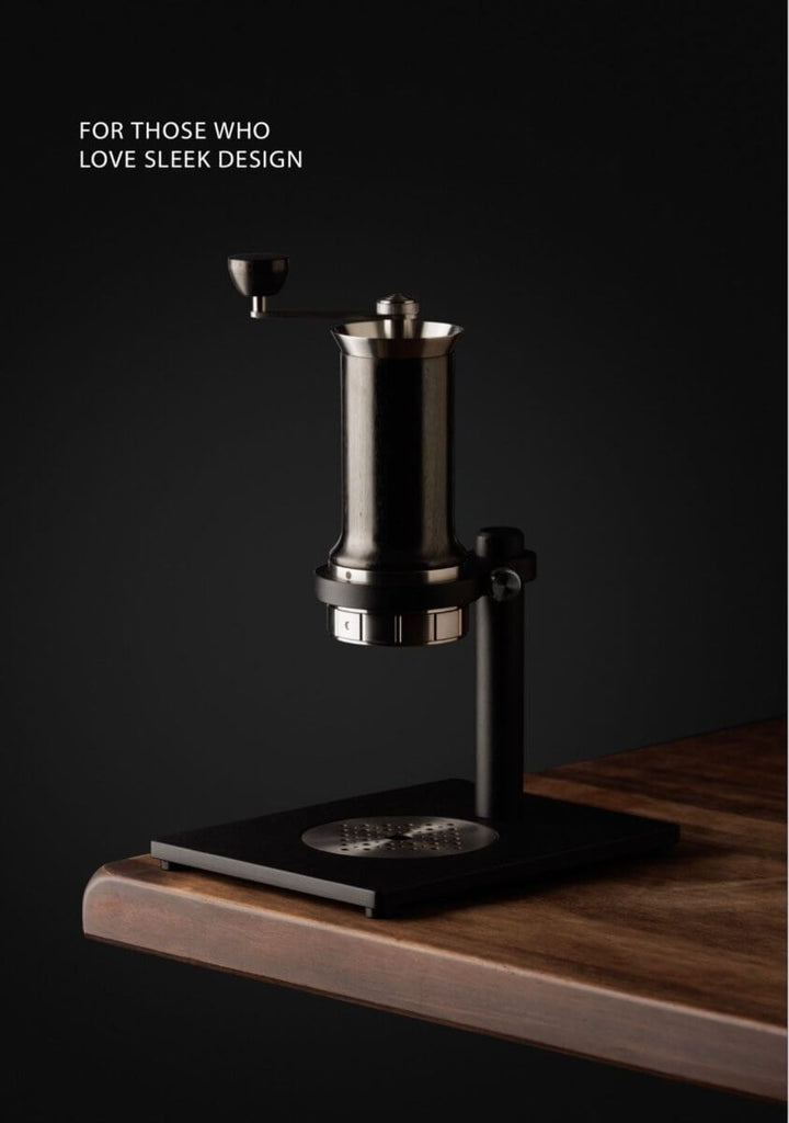 Aram manual espresso maker with pressure gauge in brown